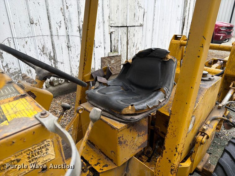 image for item FK3563 1987 Vermeer M455 trencher