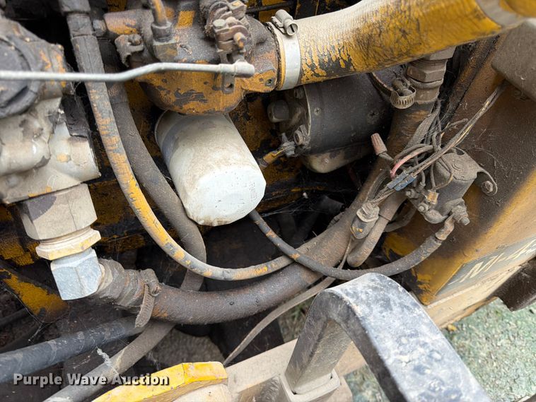 image for item FK3563 1987 Vermeer M455 trencher
