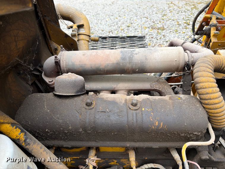 image for item FK3563 1987 Vermeer M455 trencher