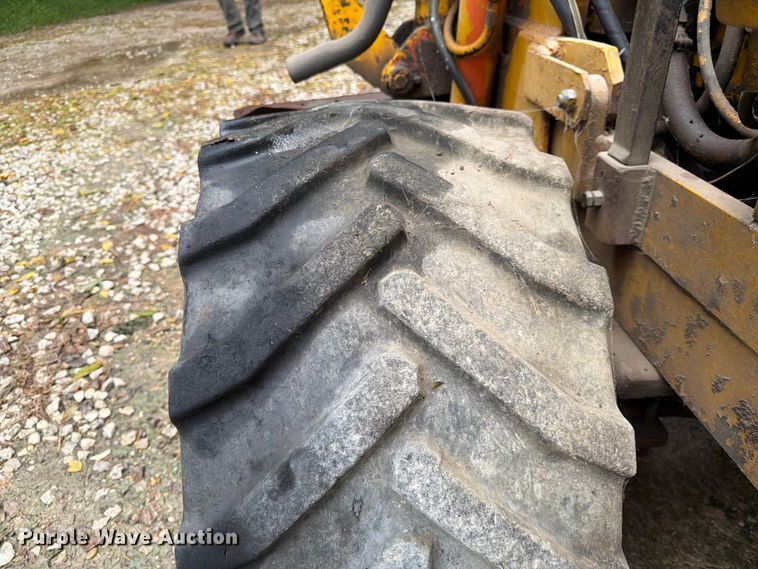 image for item FK3563 1987 Vermeer M455 trencher