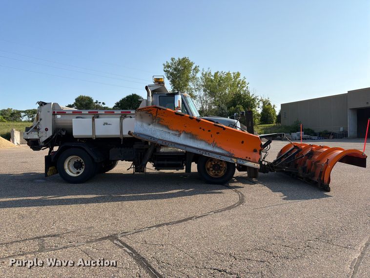 image for item FK3566 2011 International WorkStar 7400 dump truck