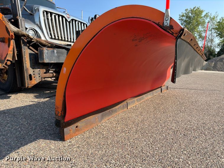 image for item FK3566 2011 International WorkStar 7400 dump truck