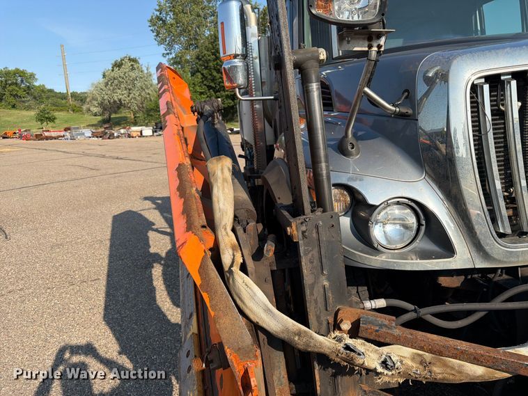 image for item FK3566 2011 International WorkStar 7400 dump truck