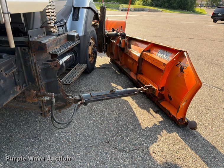 image for item FK3566 2011 International WorkStar 7400 dump truck