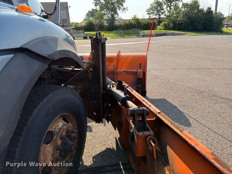 image for item FK3566 2011 International WorkStar 7400 dump truck