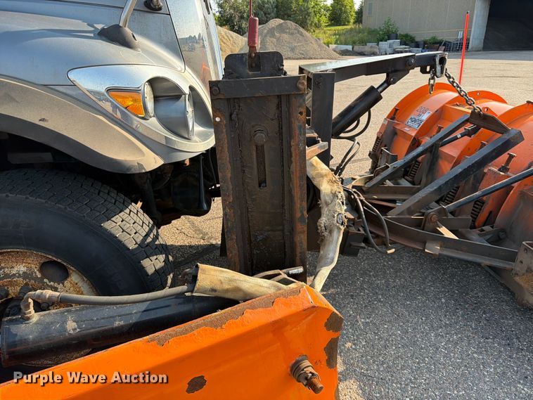 image for item FK3566 2011 International WorkStar 7400 dump truck