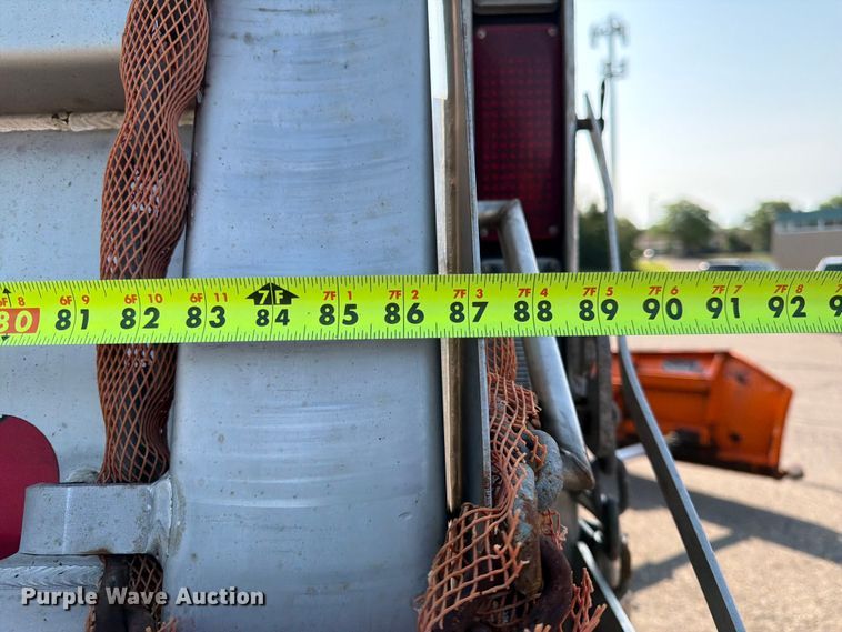 image for item FK3566 2011 International WorkStar 7400 dump truck