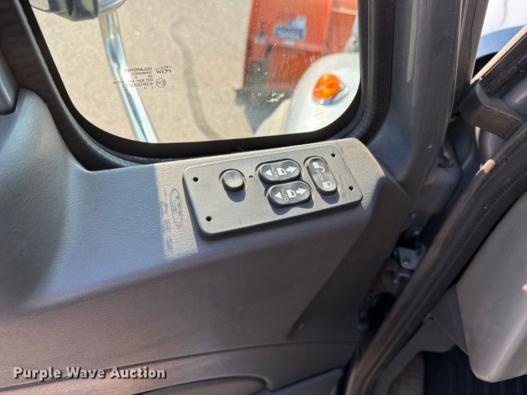 image for item FK3566 2011 International WorkStar 7400 dump truck