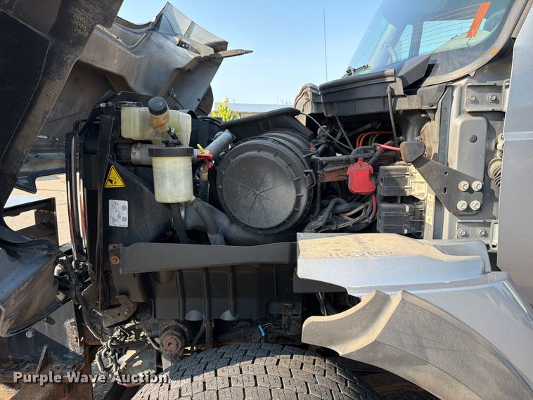 image for item FK3566 2011 International WorkStar 7400 dump truck