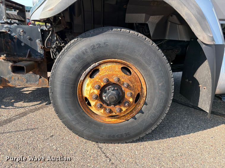 image for item FK3566 2011 International WorkStar 7400 dump truck