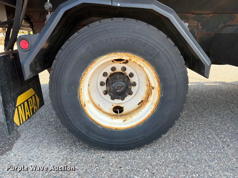 image for item FK3566 2011 International WorkStar 7400 dump truck