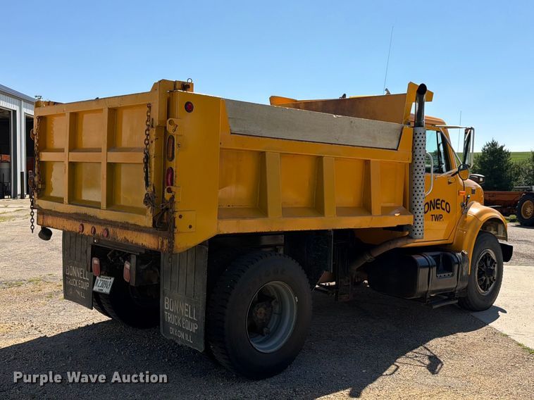 image for item FK4116 1998 International 4900 dump truck