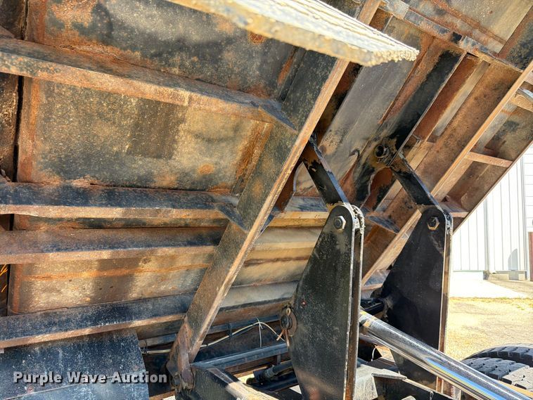 image for item FK4116 1998 International 4900 dump truck