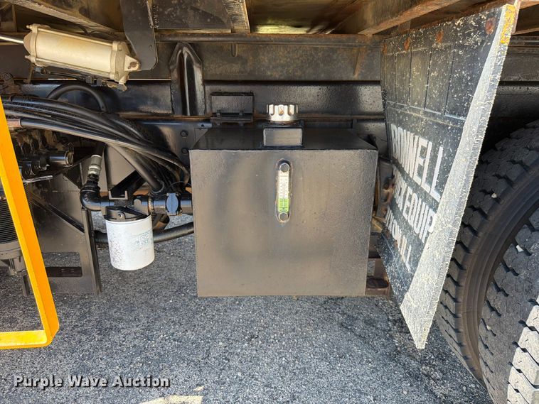 image for item FK4116 1998 International 4900 dump truck