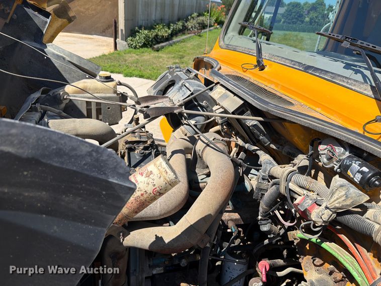 image for item FK4116 1998 International 4900 dump truck