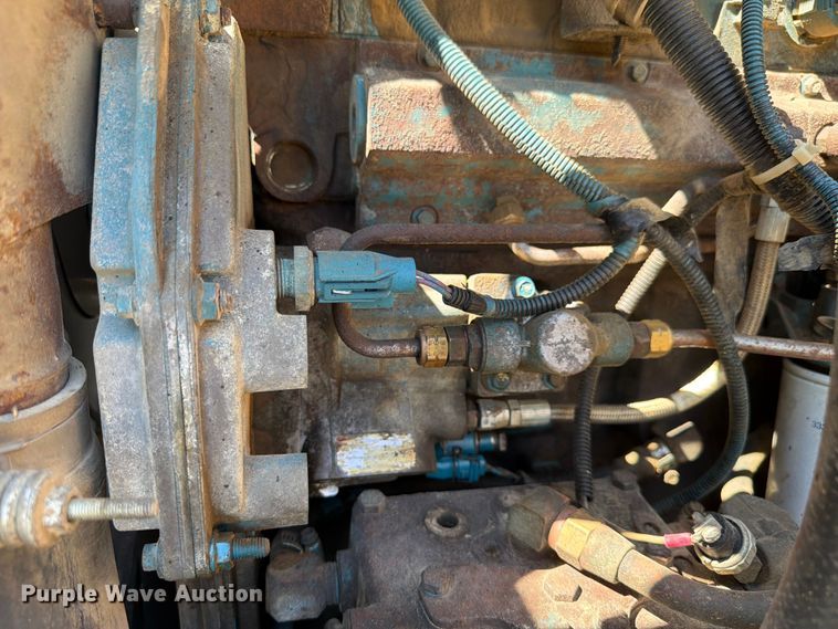 image for item FK4116 1998 International 4900 dump truck