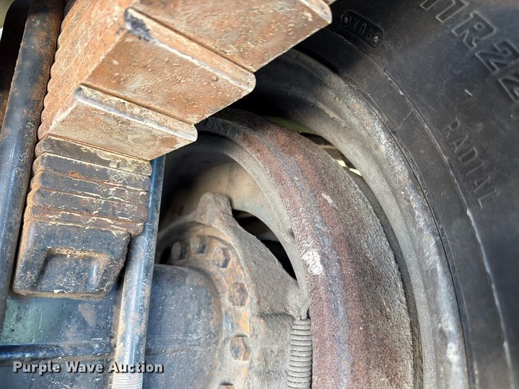 image for item FK4116 1998 International 4900 dump truck