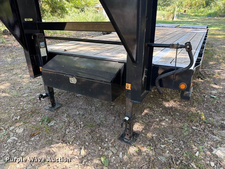 image for item FK5052 2022 Big Tex 14GN-20BK+5MR equipment trailer