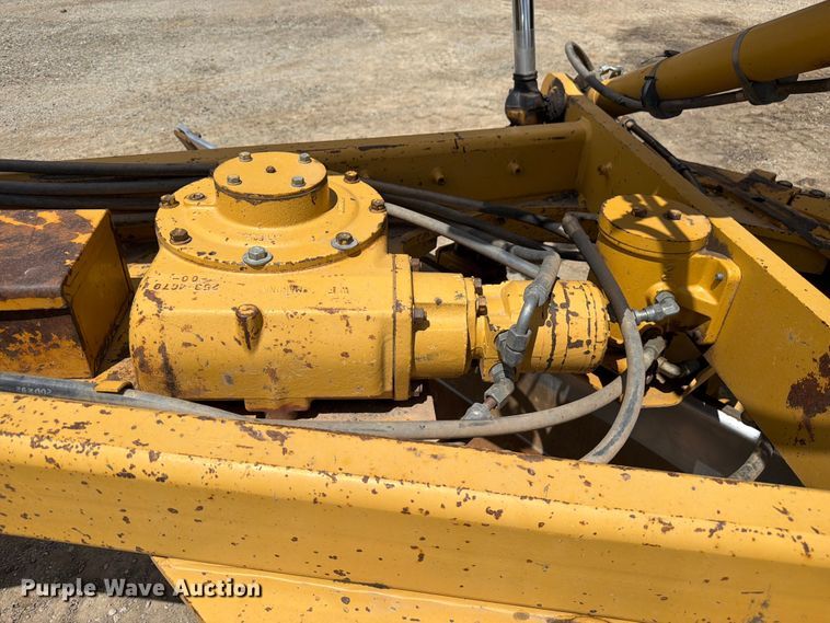 image for item FM7608 2008 Caterpillar 160M motor grader