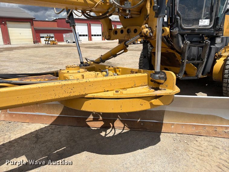 image for item FM7608 2008 Caterpillar 160M motor grader