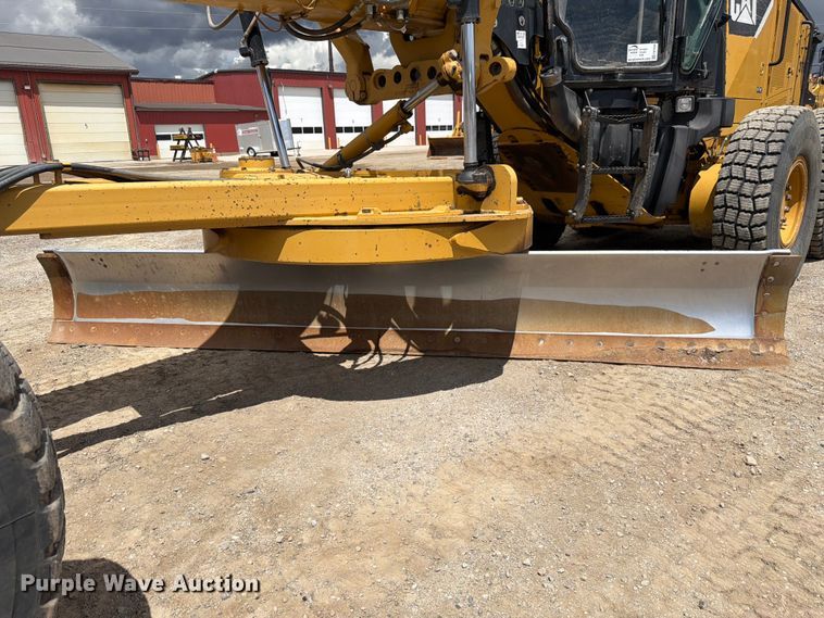 image for item FM7608 2008 Caterpillar 160M motor grader
