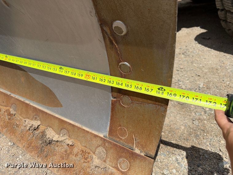 image for item FM7608 2008 Caterpillar 160M motor grader