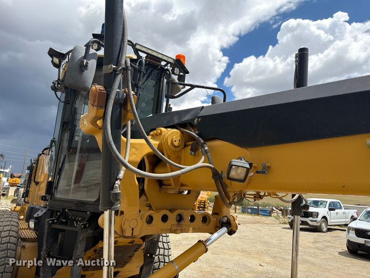 image for item FM7608 2008 Caterpillar 160M motor grader
