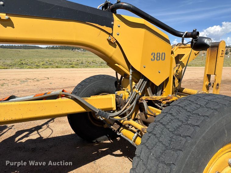 image for item FM7609 2008 Caterpillar 140M motor grader