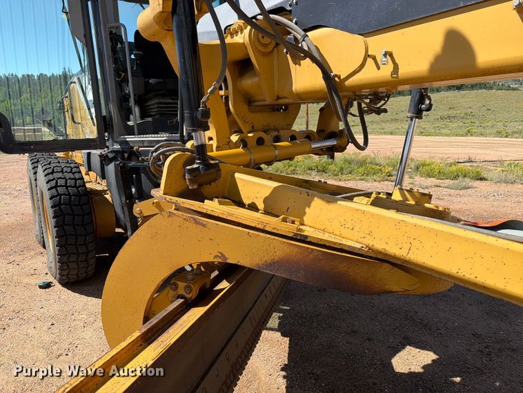 image for item FM7609 2008 Caterpillar 140M motor grader