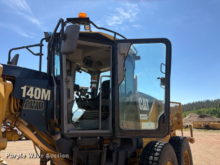 image for item FM7609 2008 Caterpillar 140M motor grader