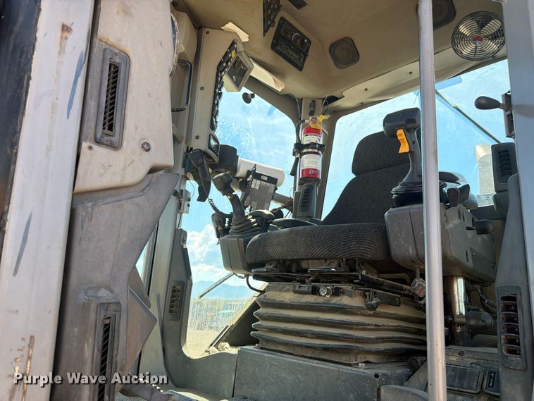 image for item FM7609 2008 Caterpillar 140M motor grader