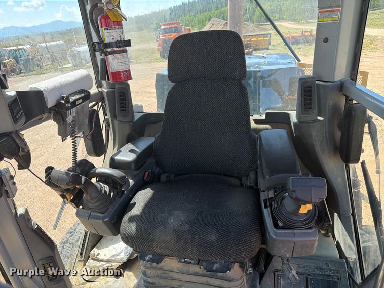 image for item FM7609 2008 Caterpillar 140M motor grader