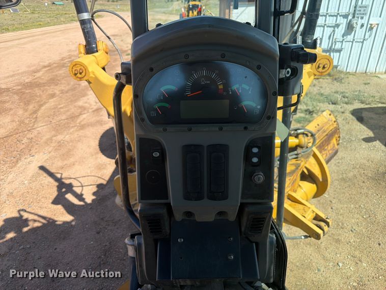 image for item FM7609 2008 Caterpillar 140M motor grader