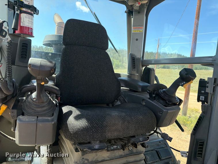 image for item FM7609 2008 Caterpillar 140M motor grader