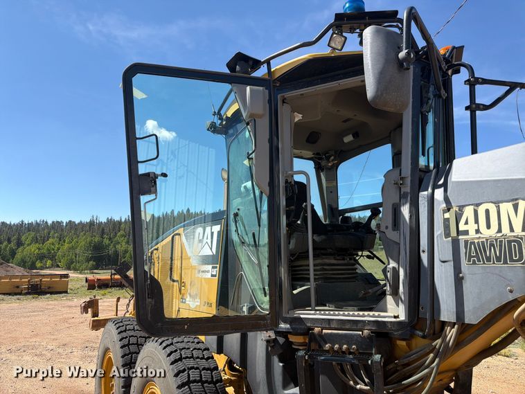 image for item FM7609 2008 Caterpillar 140M motor grader