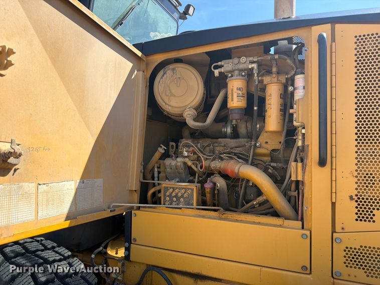 image for item FM7609 2008 Caterpillar 140M motor grader