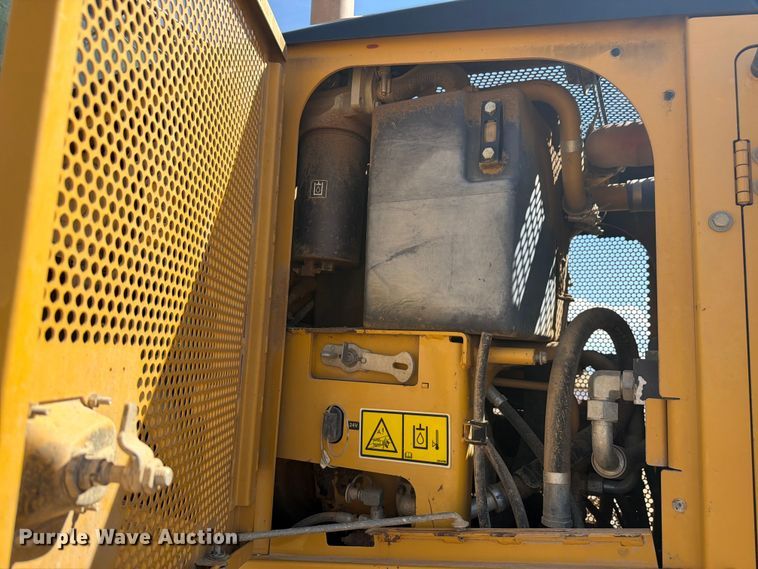 image for item FM7609 2008 Caterpillar 140M motor grader