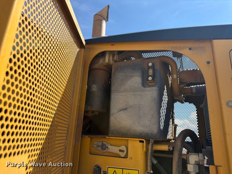 image for item FM7609 2008 Caterpillar 140M motor grader