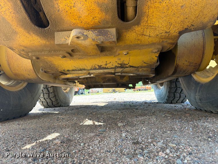 image for item FM7609 2008 Caterpillar 140M motor grader