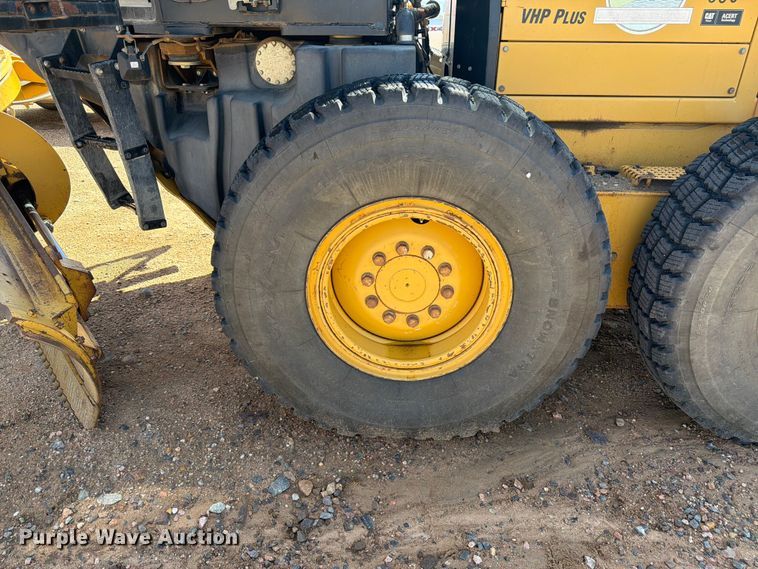 image for item FM7609 2008 Caterpillar 140M motor grader