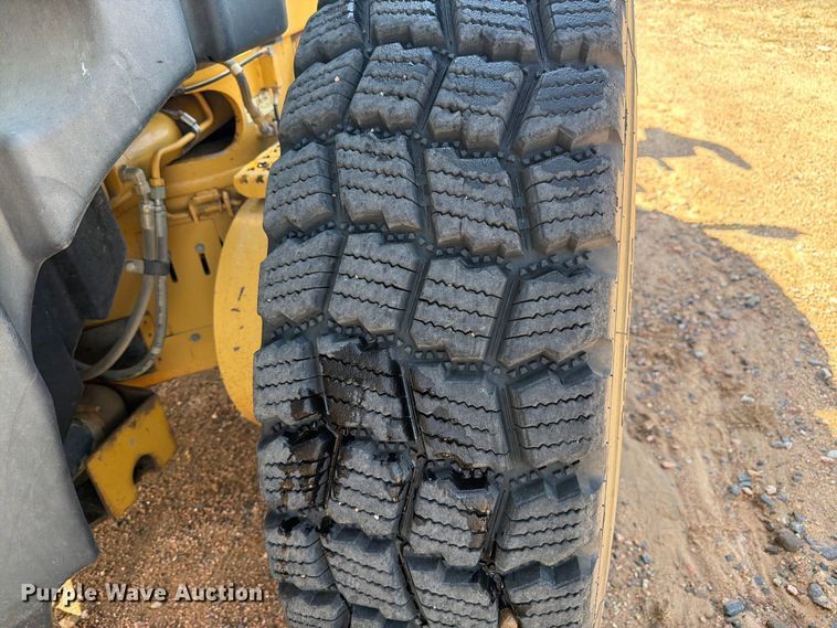 image for item FM7609 2008 Caterpillar 140M motor grader