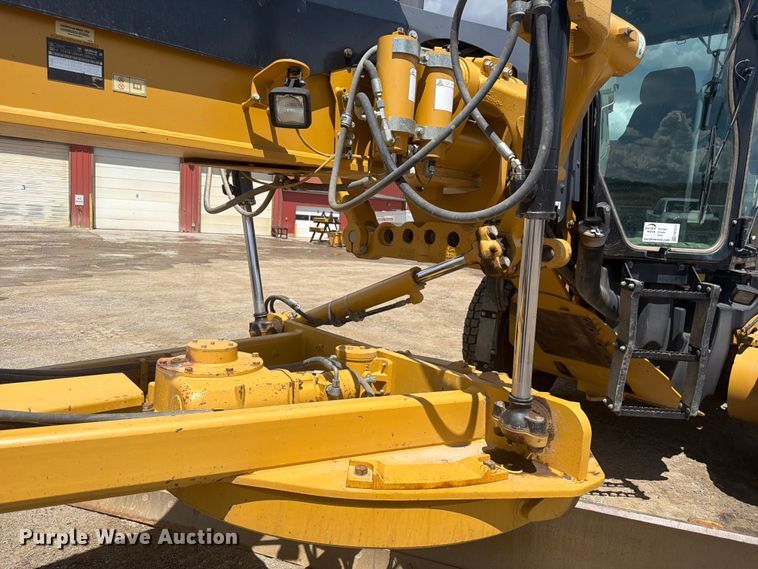 image for item FM7610 2012 Caterpillar 140M2 motor grader