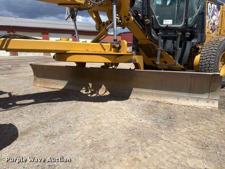 image for item FM7610 2012 Caterpillar 140M2 motor grader