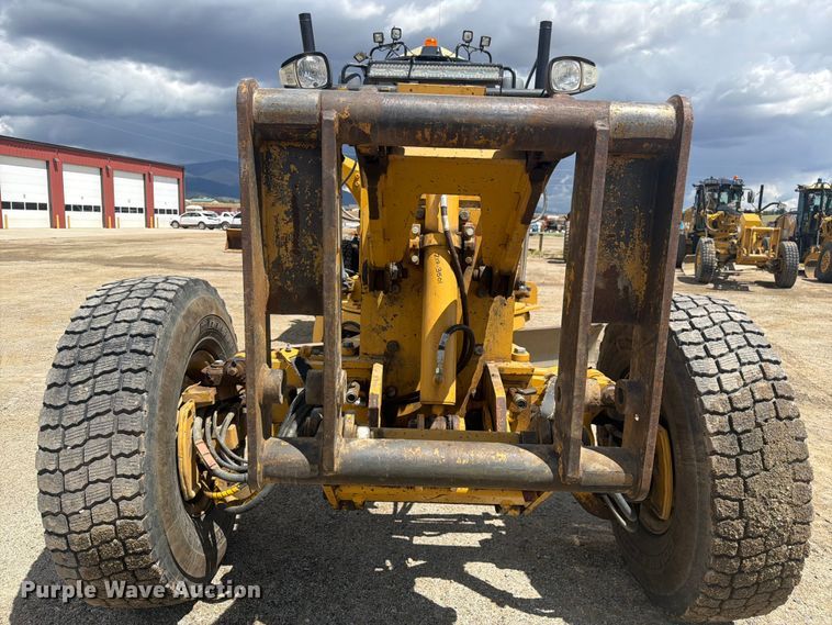 image for item FM7610 2012 Caterpillar 140M2 motor grader