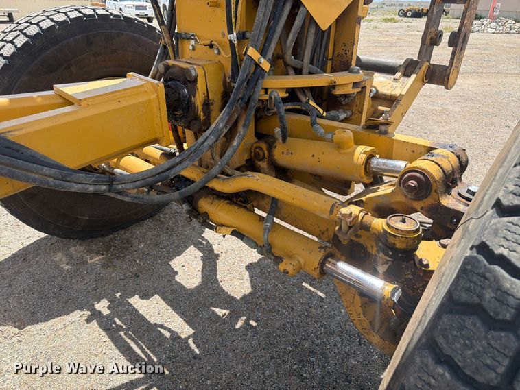 image for item FM7610 2012 Caterpillar 140M2 motor grader