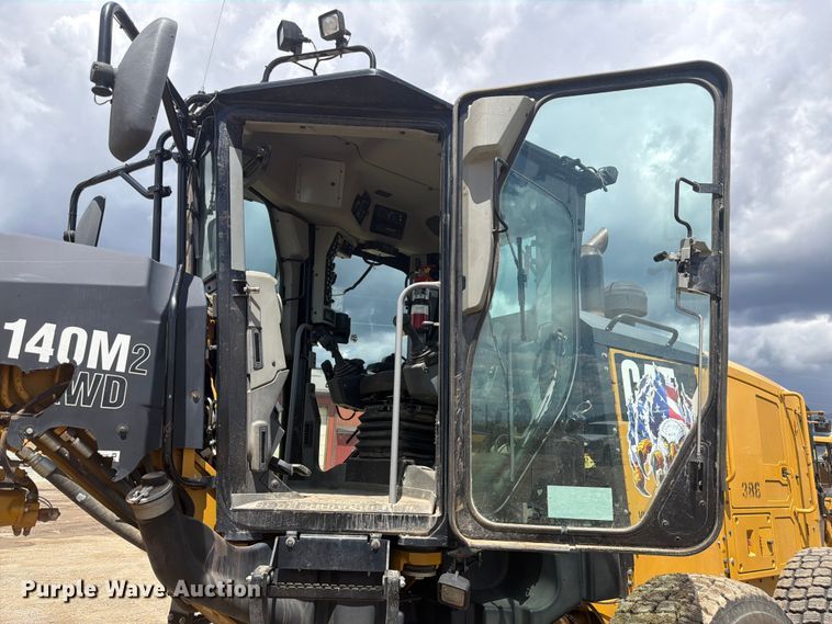 image for item FM7610 2012 Caterpillar 140M2 motor grader
