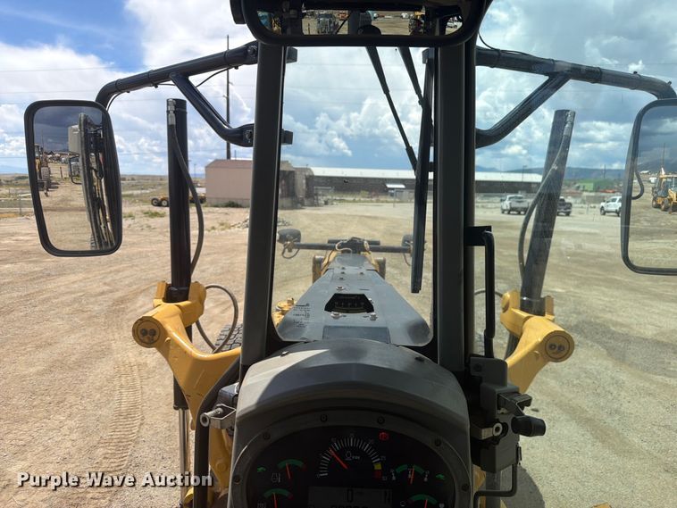 image for item FM7610 2012 Caterpillar 140M2 motor grader