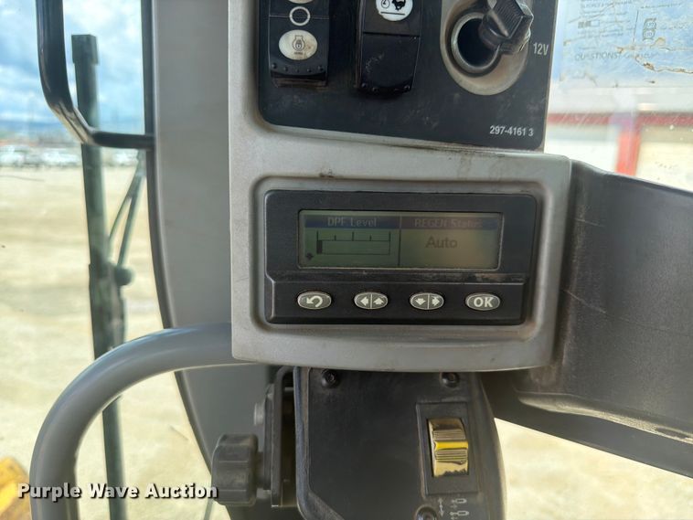 image for item FM7610 2012 Caterpillar 140M2 motor grader