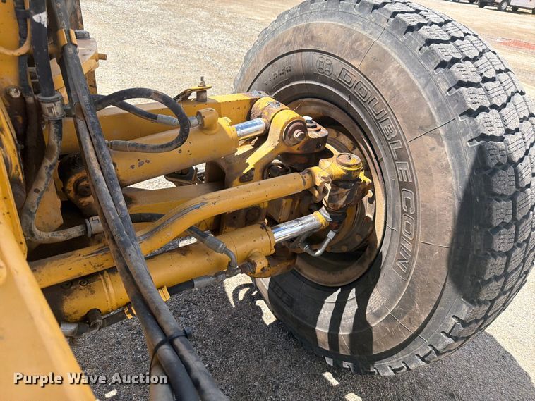 image for item FM7610 2012 Caterpillar 140M2 motor grader