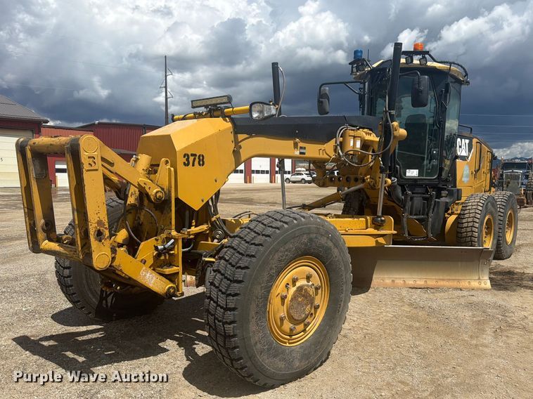 image for item FM7611 Caterpillar 160M motor grader